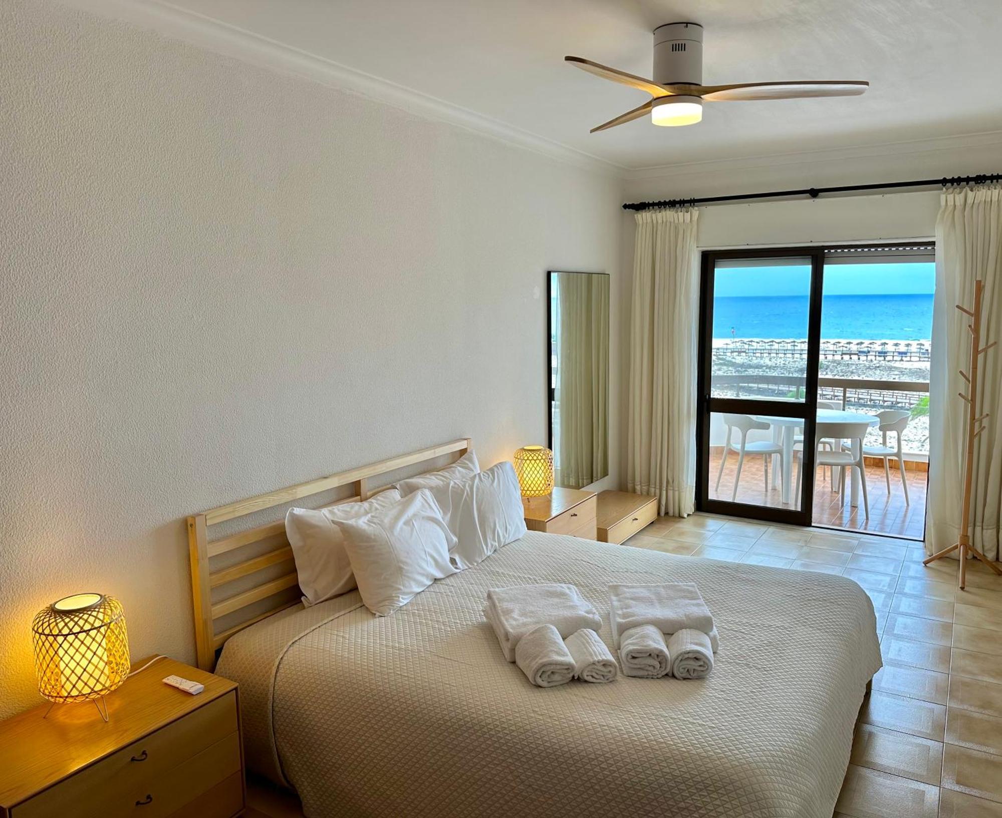T1 Vista Baia Monte Gordo Apartment Екстериор снимка